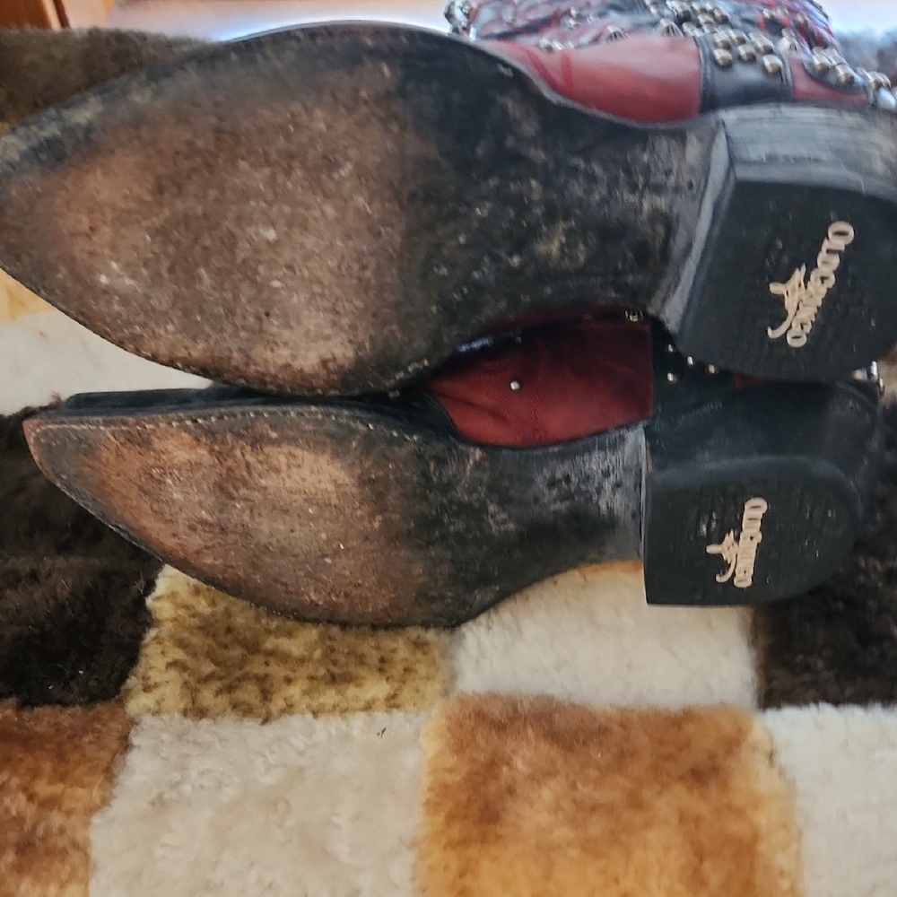 Old Gringo Red and Black Embellished Cowboy Boots - Picture 5 of 7